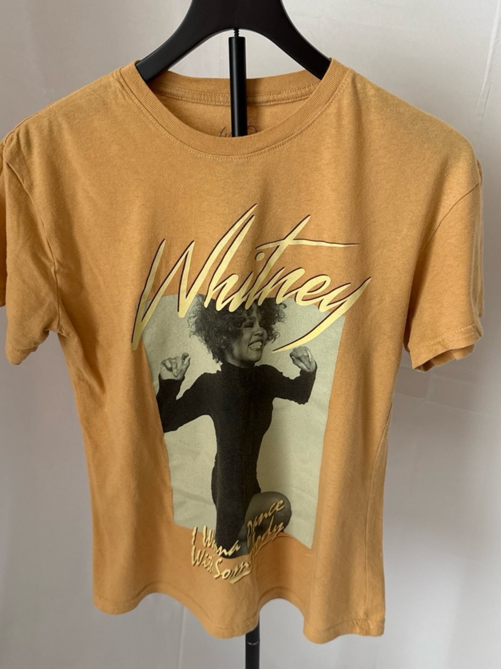 Whitney Houston I Wanna Dance With Somebody Graphic T-Shirt Women’s Size S